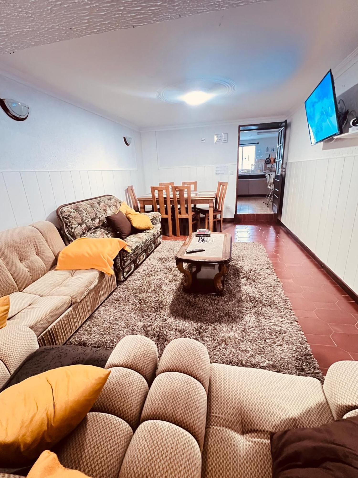 Gião Hostel Golden Star מראה חיצוני תמונה