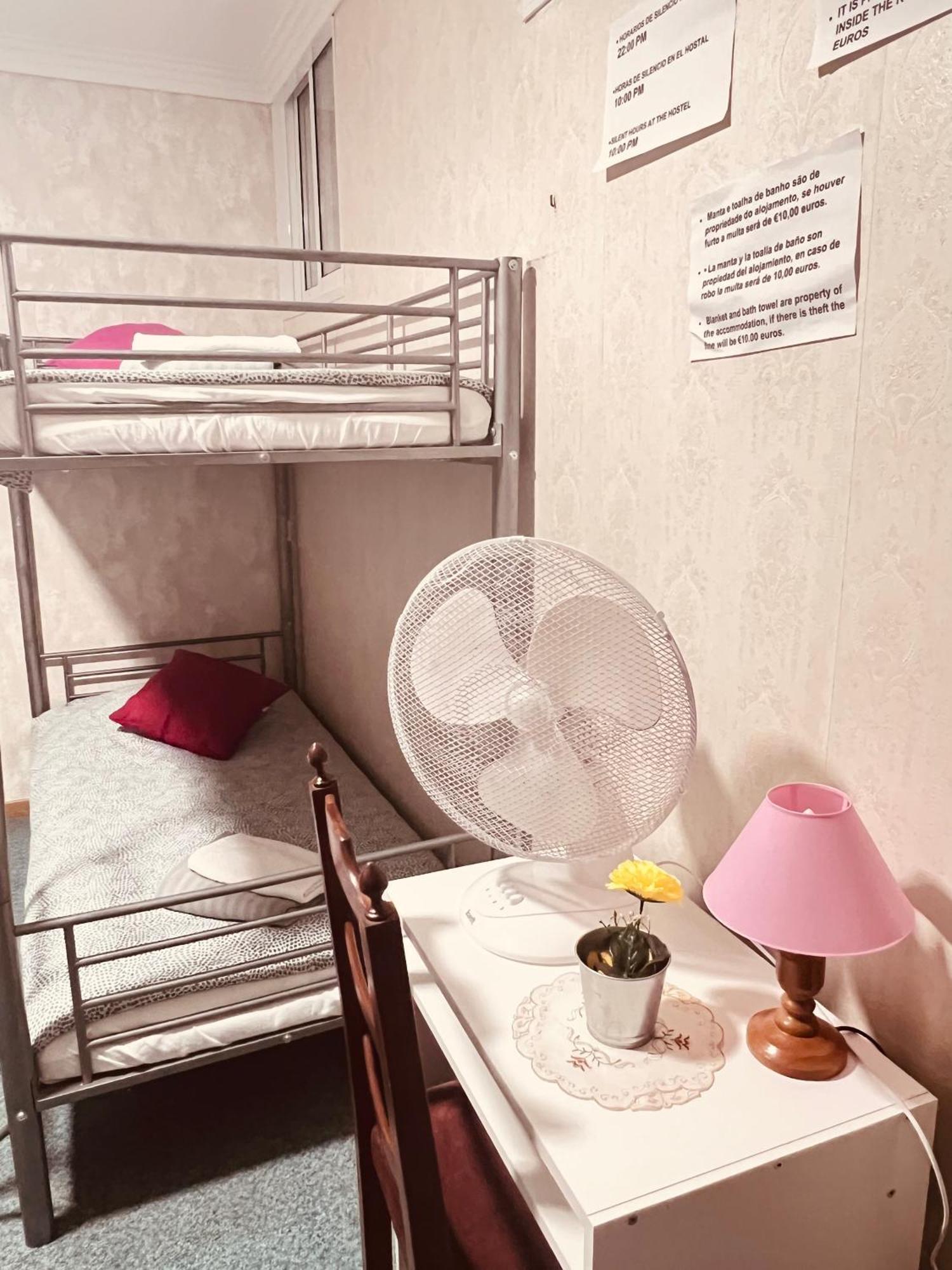 Gião Hostel Golden Star מראה חיצוני תמונה